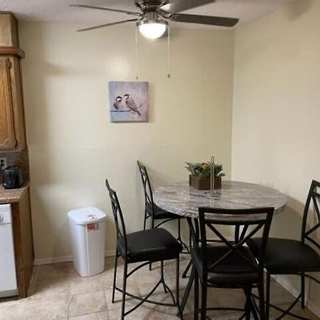 Charming 1-Br Upstairs Apartment Near Fort Sill! Lawton Exterior foto